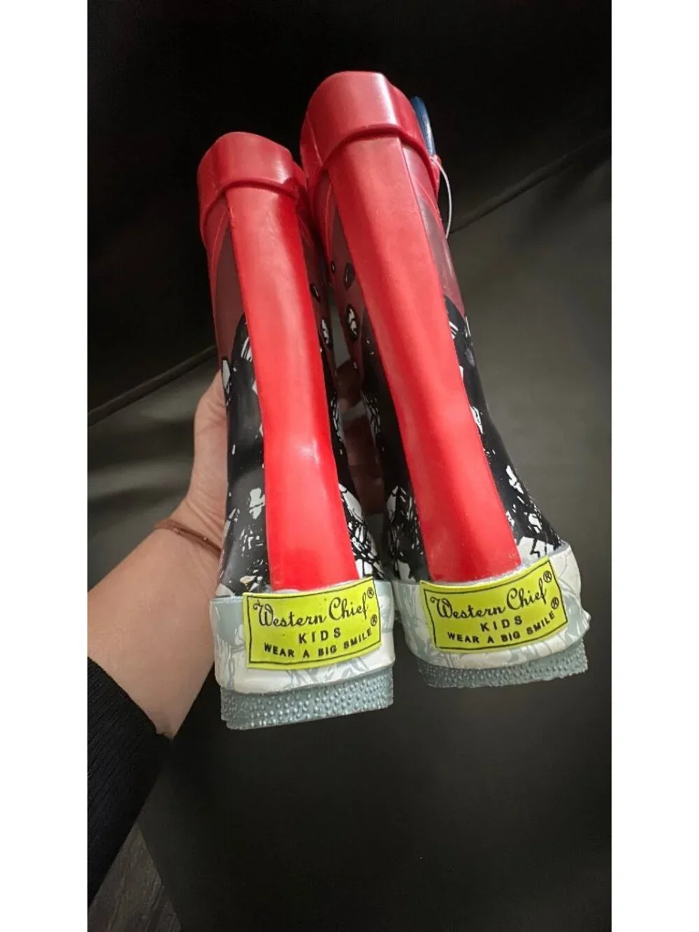 2010s Superman rain boots size 6